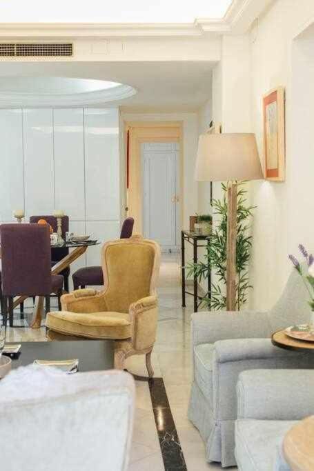 Apartamento Boutique Abades Sewilla Zewnętrze zdjęcie