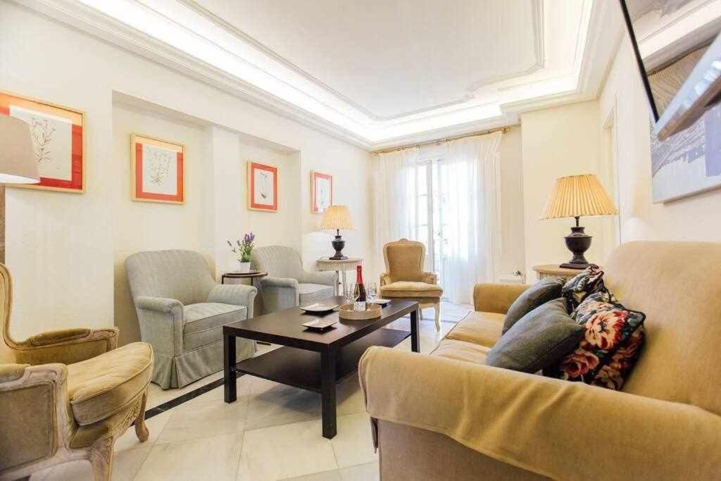 Apartamento Boutique Abades Sewilla Zewnętrze zdjęcie